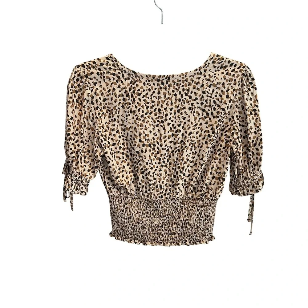 Abercrombie & Fitch Leopard Print Smocked Waist V-Neck Crop Top Tan Black XS